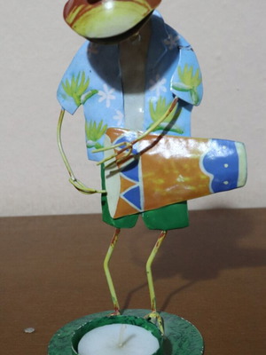 Decorative frog candle holder new, iron