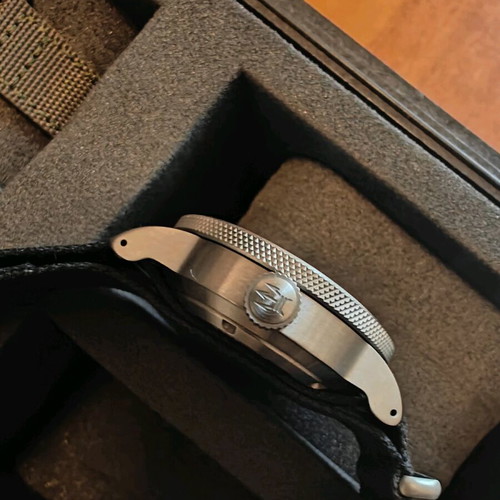 LSA Maratac Titanium 300m dive watch like new, men's
