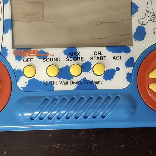 Tiger Electronics Disney 101 Dalmatians LCD Handheld Game used, 1990 vintage