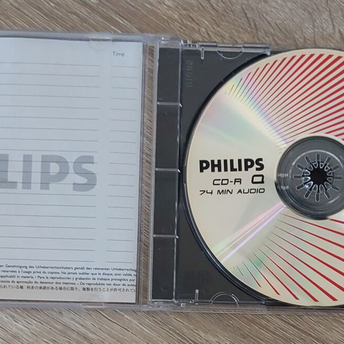 Philips Audio CD-R Q 74 Min Digital Audio like new with Greek Laika