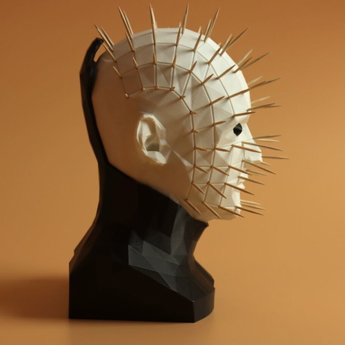 Hellraiser toothpick holder like new, approx. 23 cm tall