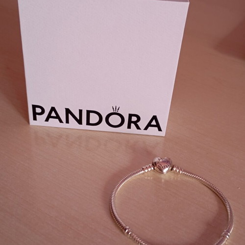 Pandora bracelet like new, gray