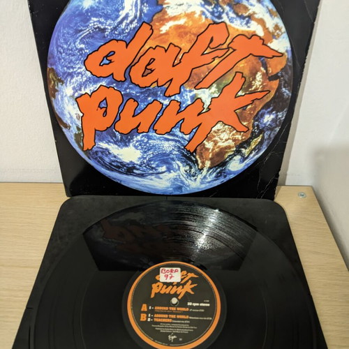 Daft Punk Around The World 12" vinyl record used, electronic