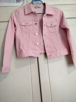 Ροζ τζιν μπουφάν H&M 9-10 ετών σαν καινούργιο