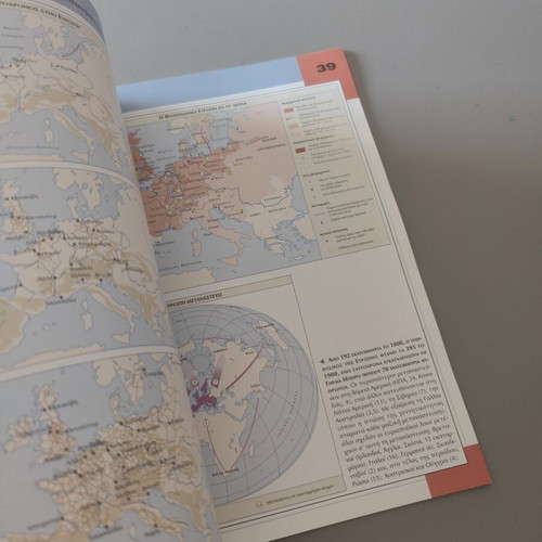 Historical Atlas by François Lebrun and Maurice Meuleau