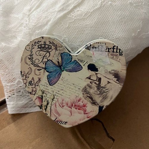 Vintage metal heart box new