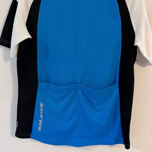 Balance cycling jersey like new with two back pockets