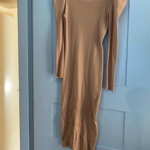 Beige dress M/L