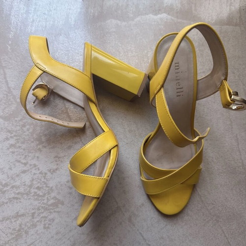 Minelli yellow leather sandals heel 9.5 cm like new