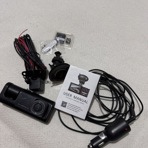 Traffic recorder camera with 3 channels and 1080p resolution