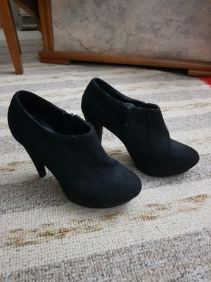 Tulipano suede ankle boots used, black, size 39