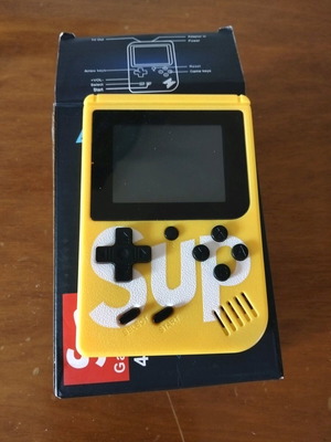 Game box sup new with 400 classic games and 2.8-inch screen