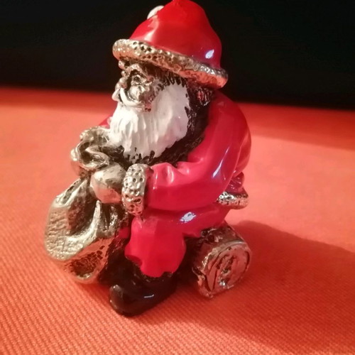 Silver-plated Santa Claus in excellent condition