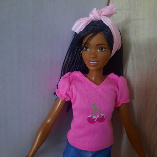 Barbie Brooklyn Roberts doll Big City Big Dreams like new