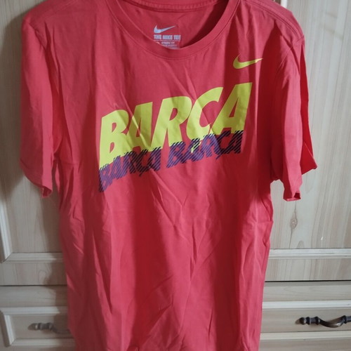 Barcelona T-shirt like new, original