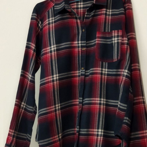 Hollister women's shirt L like new, blue and red