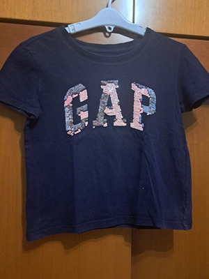 Gap girls' t-shirt like new, black, size 116 cm, ages 6-8