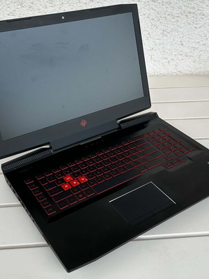 HP OMEN gaming λάπτοπ με Intel Core i7, 12GB RAM και αποθηκευτικό χώρο 1TB