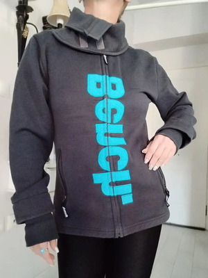 Bench sports jacket like new, black and turquoise, size L