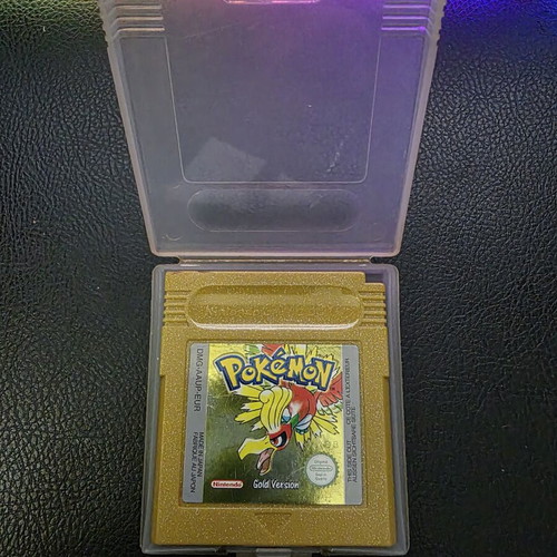 Pokémon Gold Game Boy μεταχειρισμένο με original θήκη και κουτιά