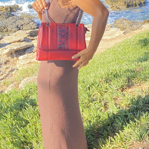 Doca shoulder bag, black and red