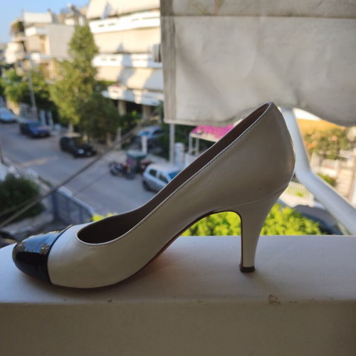 Nak two-tone pumps size 38 used, soft