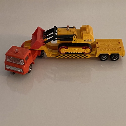Play Trucks Ελλάς DAF Caterpillar Traxcavator Bulldozer 1:50 used