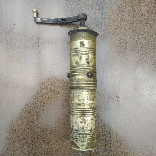 Old coffee grinder used, oriental style