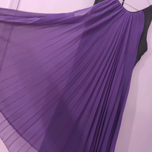Pleated dress like new with black satin and purple transparency