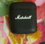 Marshall Bluetooth earbuds