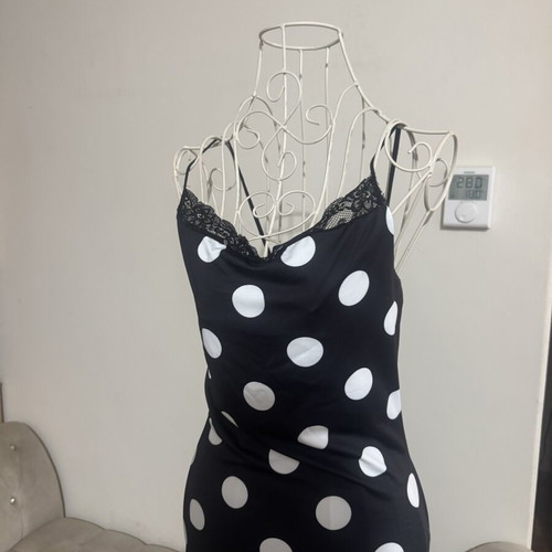 VG Styline Maxi Dress new, black and white, lace details, sizes S/M