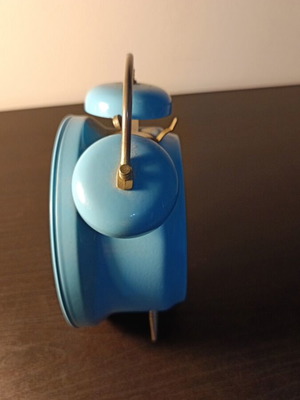 Winding table clock used, not working