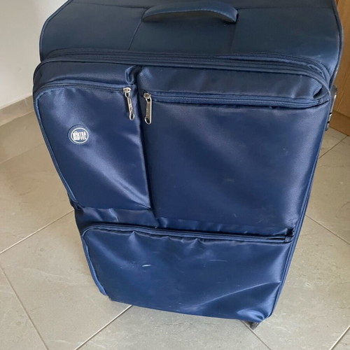 Large suitcase like new, blue, 72x30x46.5 cm, 360° wheels, lock system