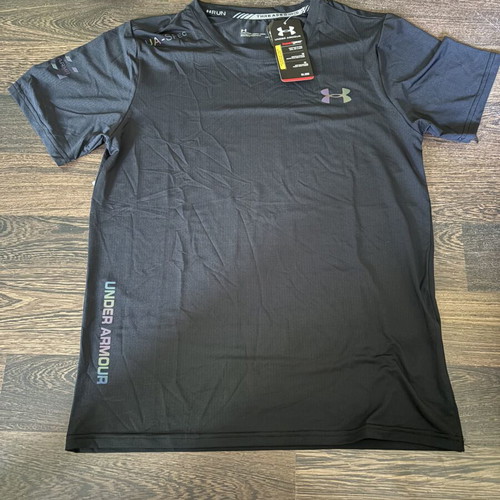 Under Armour Reflective Compression Shirt new, size M, black