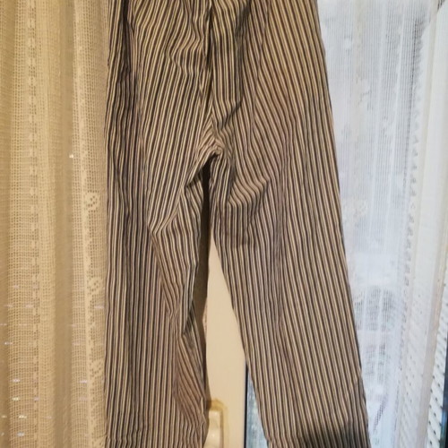 Striped blue pants medium, like new, cotton with pockets