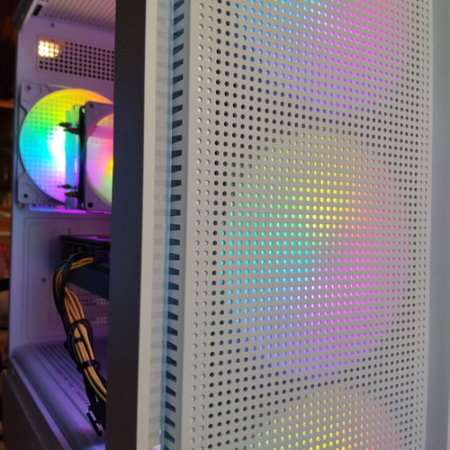 RTX 3060M gaming PC with Intel i5 9400F, 16GB RAM, SSD