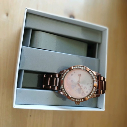 Women's watch used, pink, needs new battery