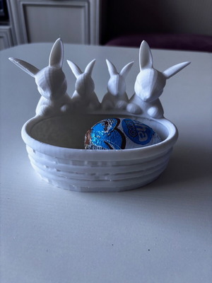 Easter bunnies with bowl like new
