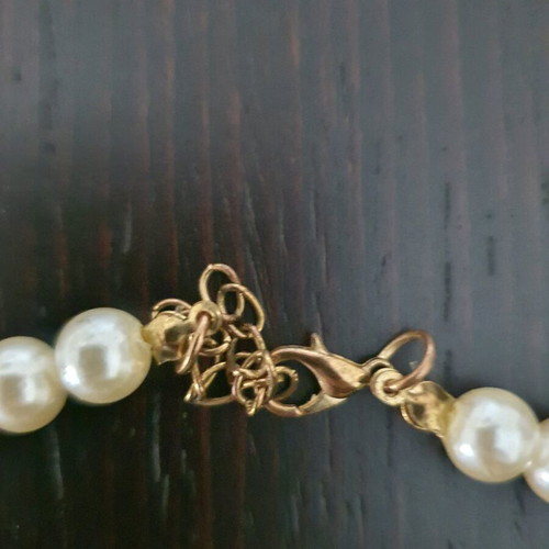 Faux Bijoux Pearl Effect Necklace used with Cherry Pendant