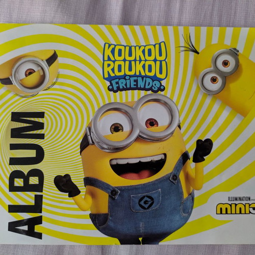 Koukou Roukou Minions album used, completed with 54 stickers