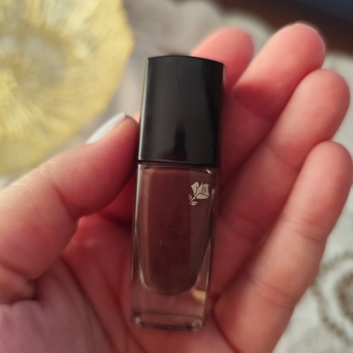 Lancôme nail polish brown color new