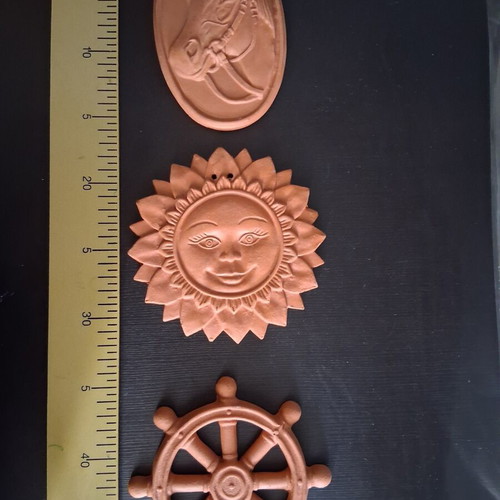 Clay wall decoration, terracotta color, pack