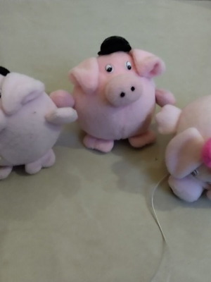 Λούτρινα γουρουνάκια σαν καινούργια, σετ 3 τεμαχίων