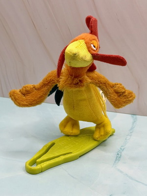 McDonalds Happy Meal играчка Chicken Joe Surfer употребявана от филма Surf's Up