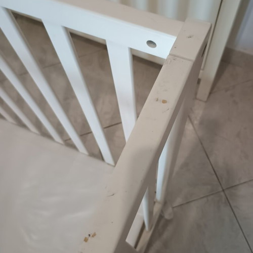 Baby Stars baby cot used with mattress and safety features