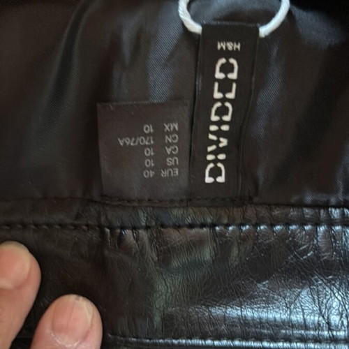 H&M leather skirt like new, black, size L