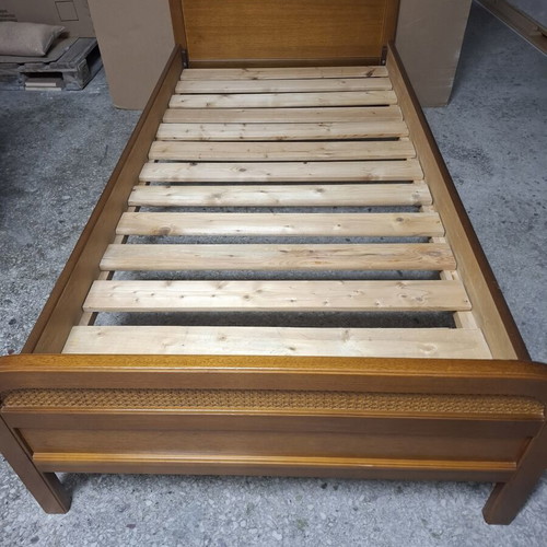 Bed with mattress like new, 200x99 cm