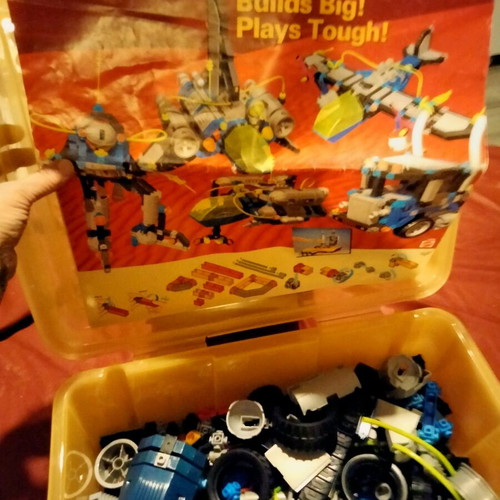 Vintage Construx Deluxe Builder by Mattel 1996 like new with instructions