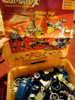 Vintage Construx Deluxe Builder by Mattel 1996 like new with instructions