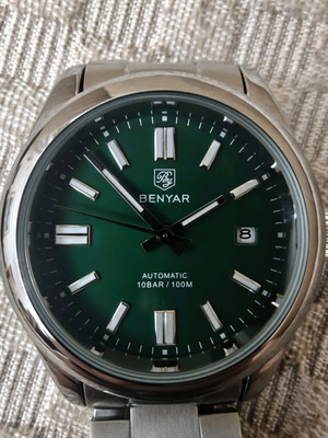Benyar Automatic Watch new, unused with box